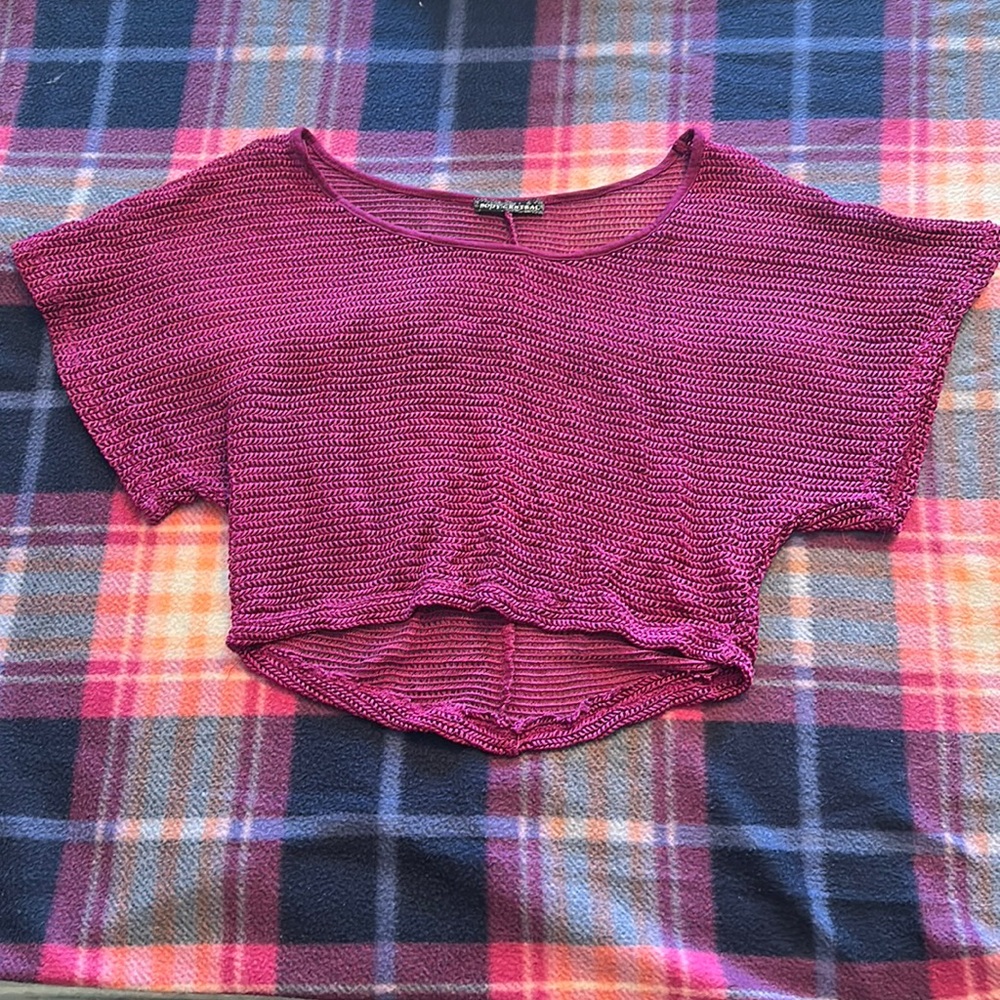 Purple, crop, throw over